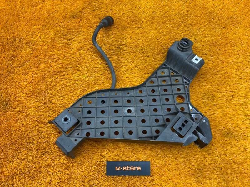 кронштейн фары, 5000 рублей, Красноярск