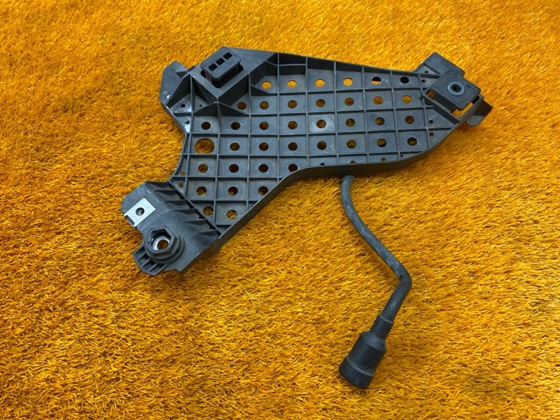 кронштейн фары, 5000 рублей, Красноярск