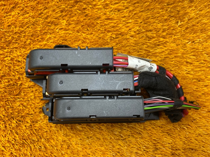 блок предохранителей, 400 рублей, Красноярск