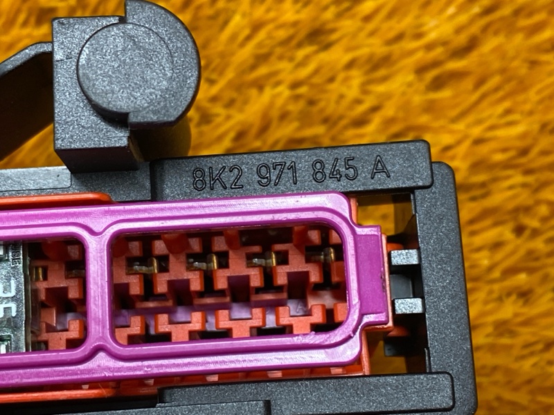 блок предохранителей, 400 рублей, Красноярск