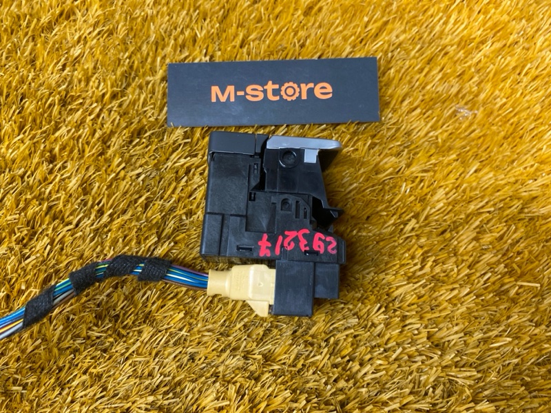 Кнопка стояночного тормоза, 1300 рублей, Красноярск