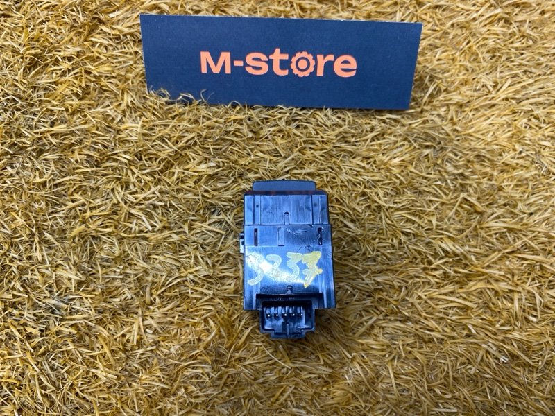 Кнопка подогрева сидений, 500 рублей, Красноярск