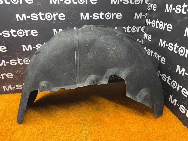 подкрылок, 2000 рублей, Красноярск