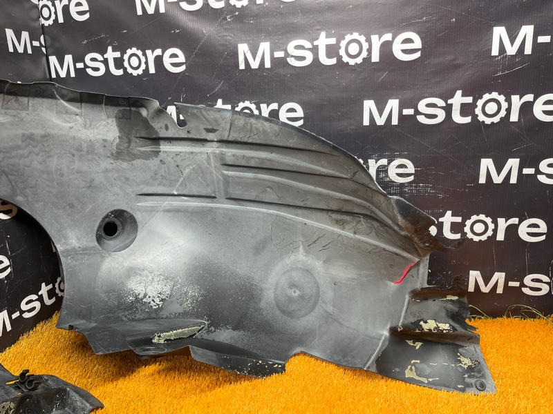 подкрылок, 4000 рублей, Красноярск