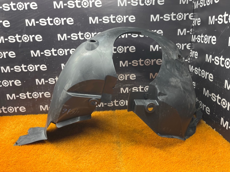 подкрылок, 4000 рублей, Красноярск