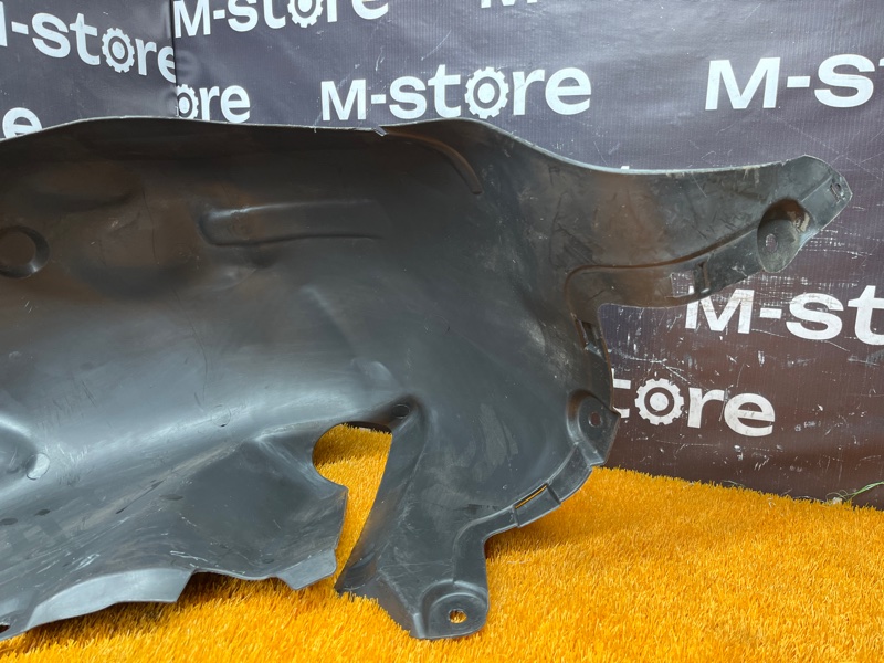 подкрылок, 500 рублей, Красноярск