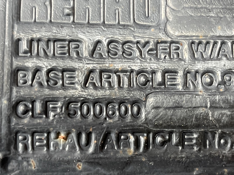 подкрылок, 1300 рублей, Красноярск