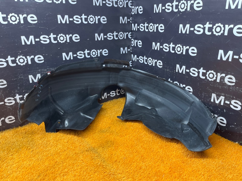 подкрылок, 800 рублей, Красноярск