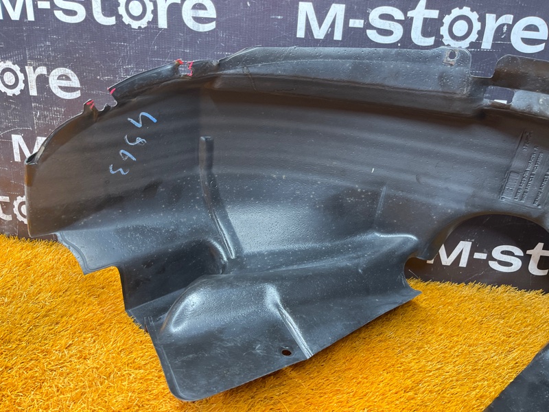 подкрылок, 800 рублей, Красноярск