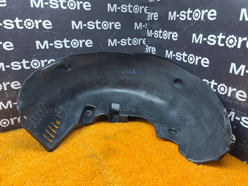 подкрылок, 4000 рублей, Красноярск