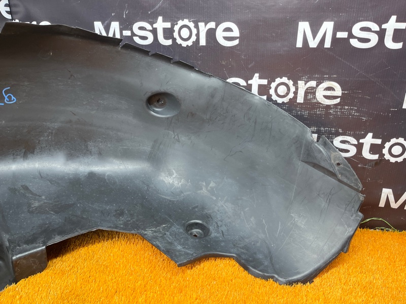 подкрылок, 4000 рублей, Красноярск