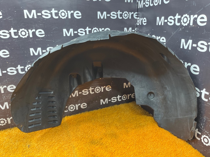 подкрылок, 4000 рублей, Красноярск