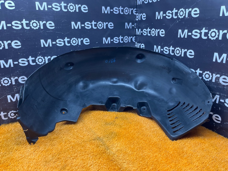 подкрылок, 4000 рублей, Красноярск