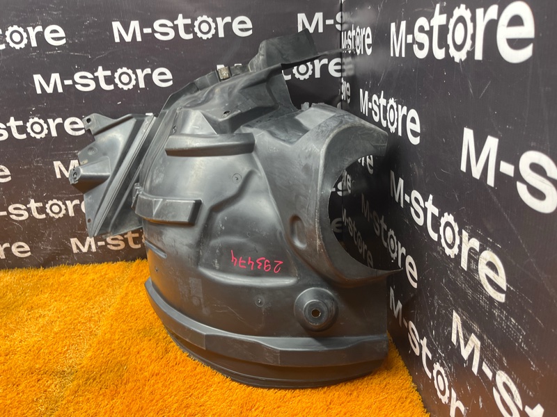 подкрылок, 3000 рублей, Красноярск