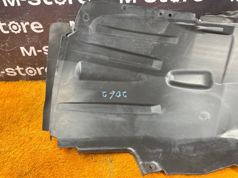 подкрылок, 3500 рублей, Красноярск