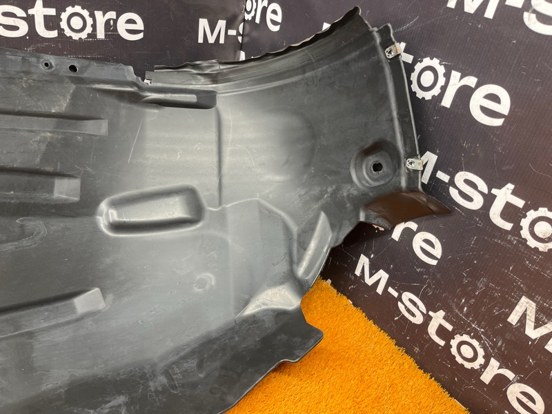 подкрылок, 3500 рублей, Красноярск