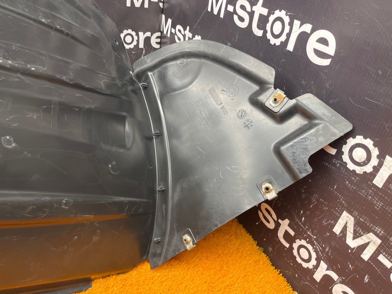 подкрылок, 3500 рублей, Красноярск