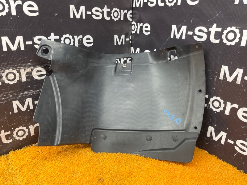 подкрылок, 3000 рублей, Красноярск