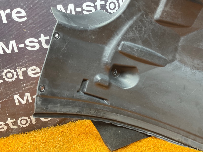 подкрылок, 1500 рублей, Красноярск