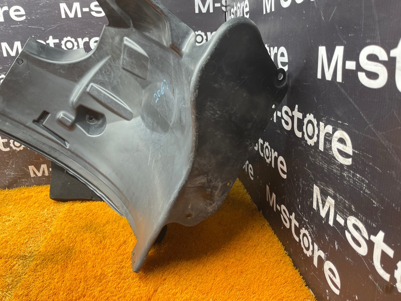 подкрылок, 1500 рублей, Красноярск