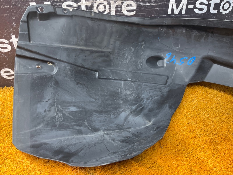 подкрылок, 2500 рублей, Красноярск