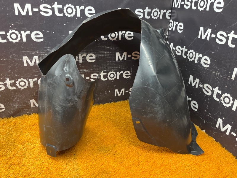 подкрылок, 2500 рублей, Красноярск