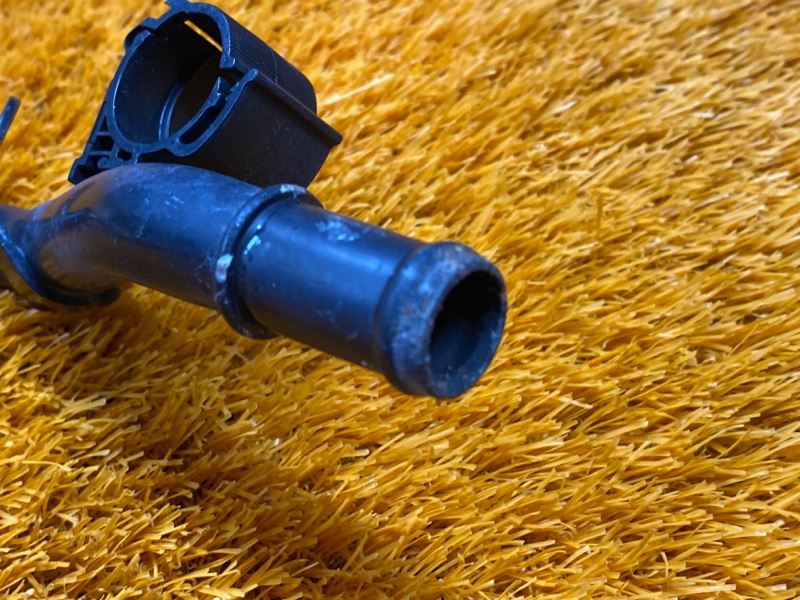 Патрубок системы охлаждения, 600 рублей, Красноярск