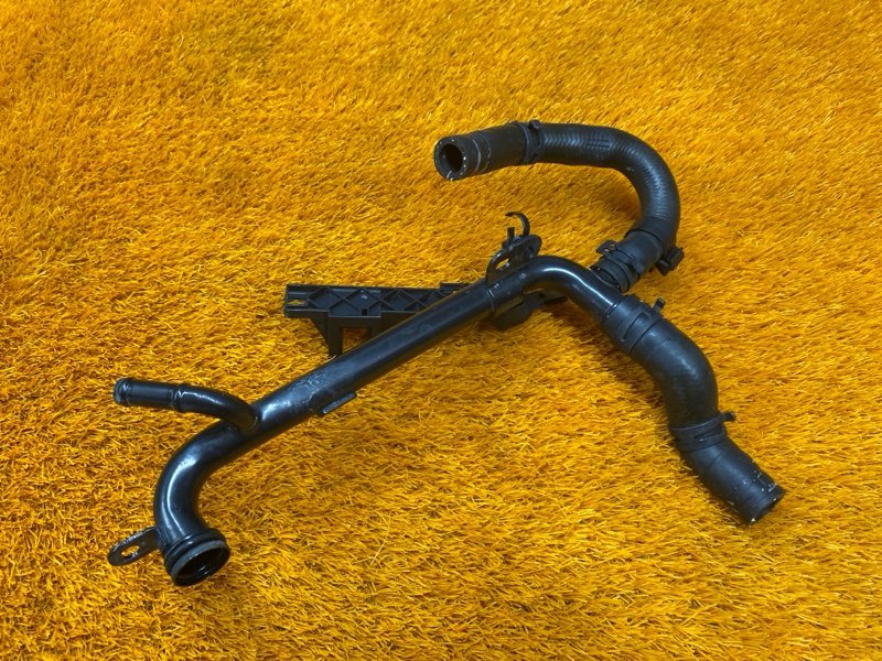 Патрубок системы охлаждения, 1000 рублей, Красноярск