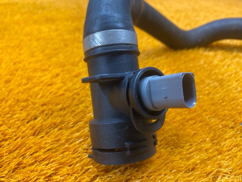 Патрубок радиатора нижний, 1000 рублей, Красноярск