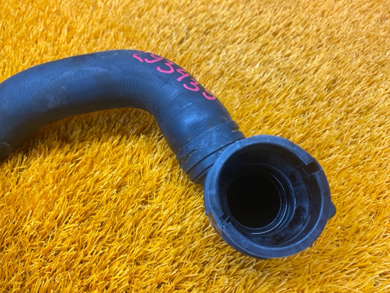 Патрубок радиатора нижний, 1000 рублей, Красноярск