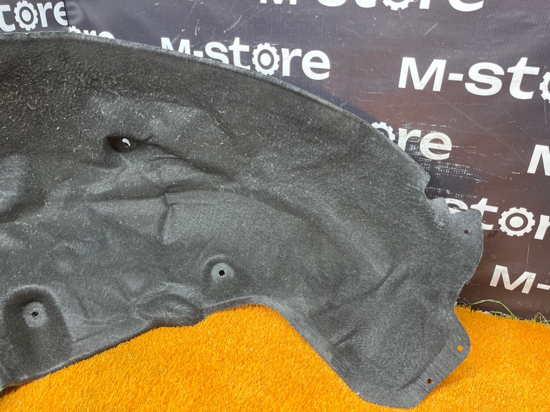 подкрылок, 3000 рублей, Красноярск