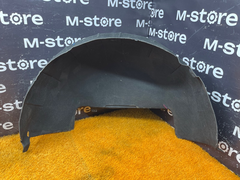 подкрылок, 3000 рублей, Красноярск