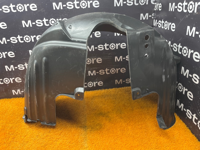 подкрылок, 300 рублей, Красноярск