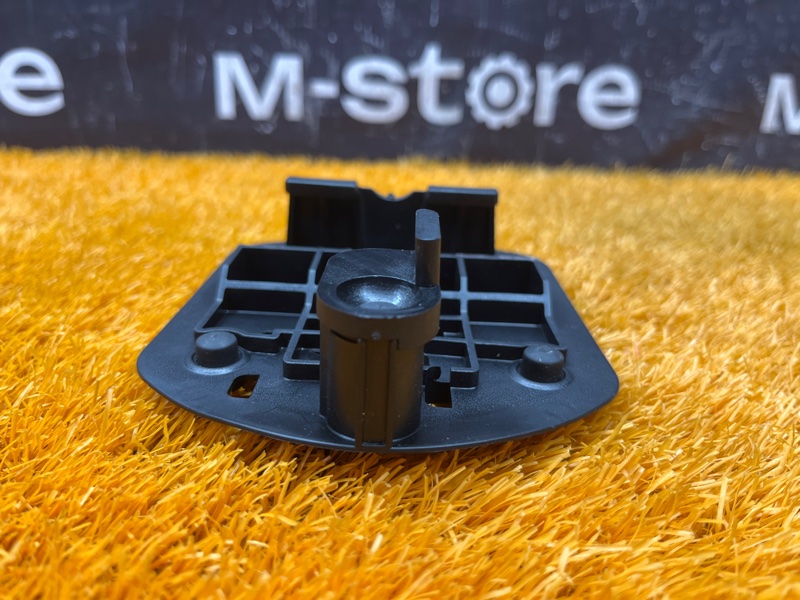 Крепление аварийного знака, 200 рублей, Красноярск