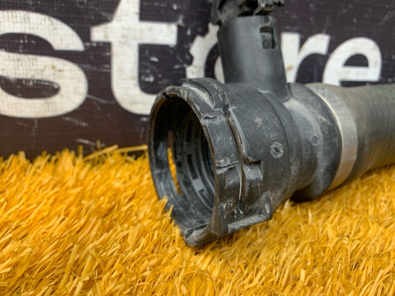 Патрубок радиатора нижний, 1500 рублей, Красноярск