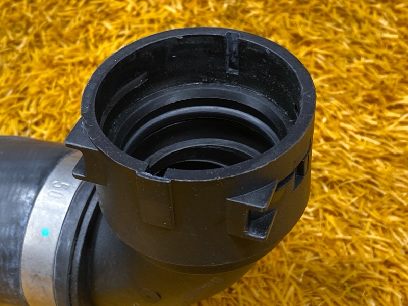 Патрубок системы охлаждения, 3500 рублей, Красноярск