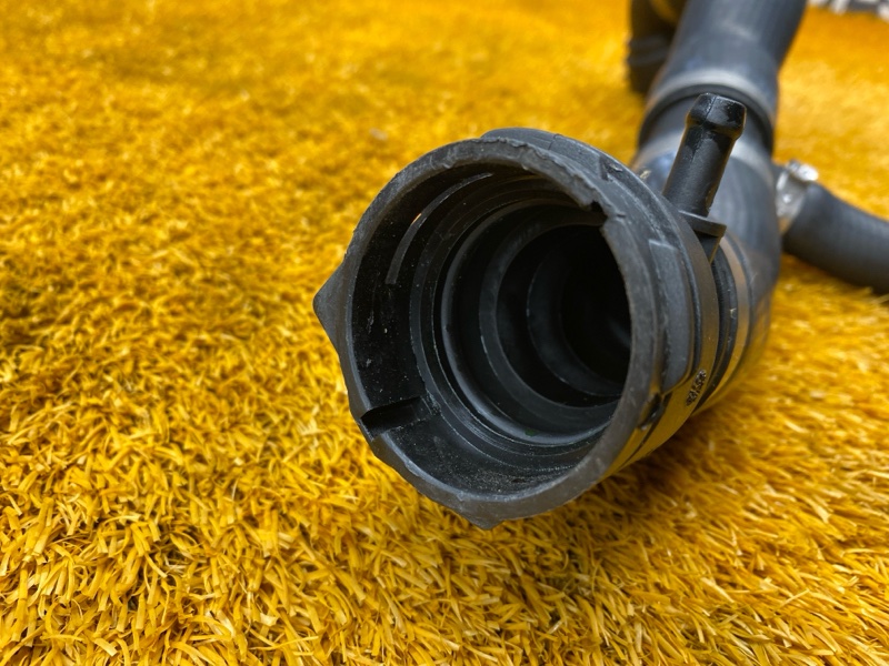 Патрубок системы охлаждения, 3500 рублей, Красноярск