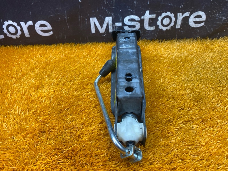 домкрат, 2500 рублей, Красноярск