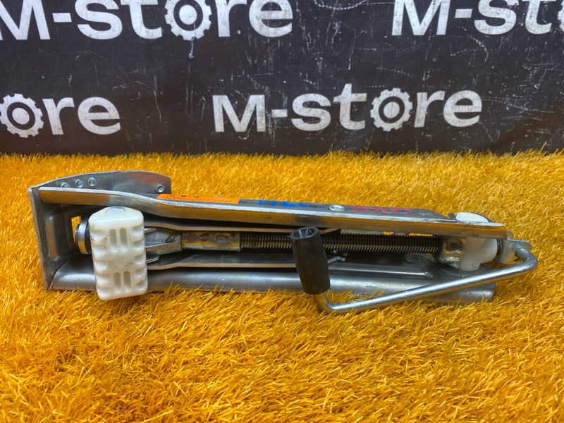 домкрат, 3000 рублей, Красноярск