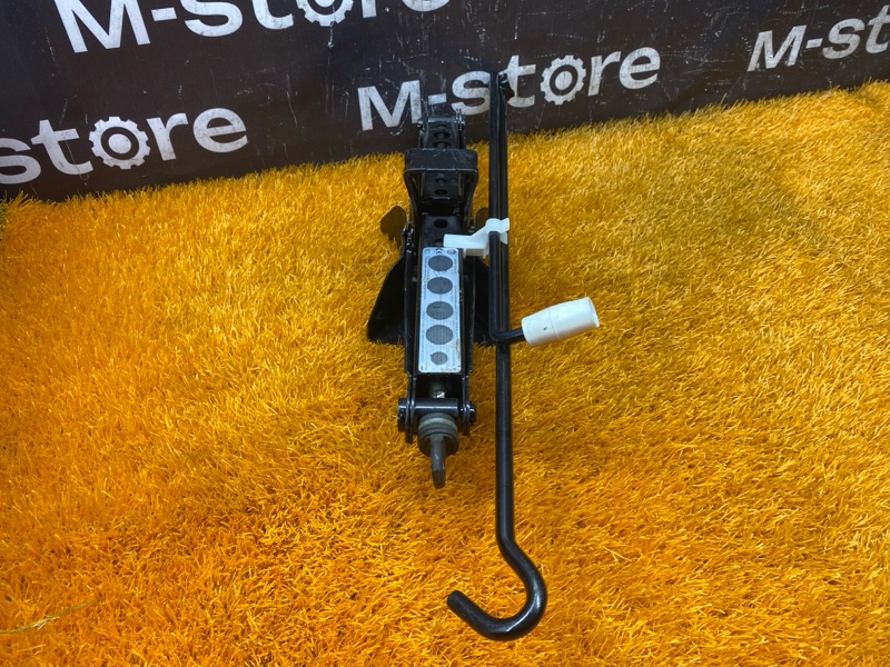 домкрат, 4500 рублей, Красноярск