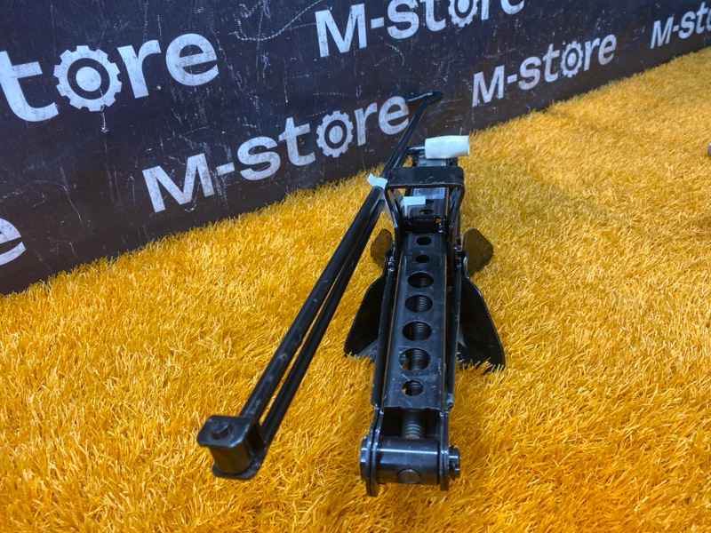 домкрат, 4500 рублей, Красноярск