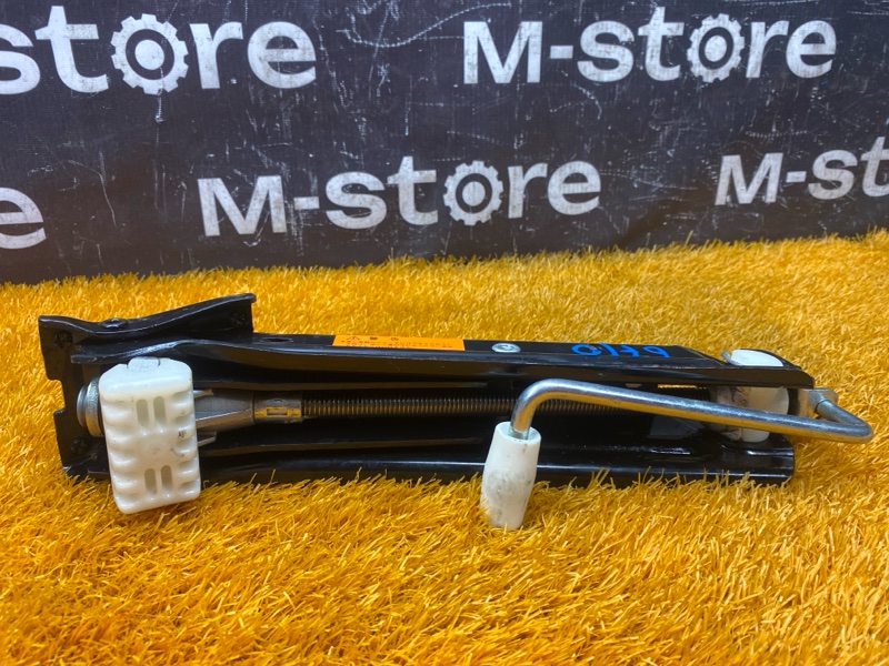 домкрат, 2000 рублей, Красноярск