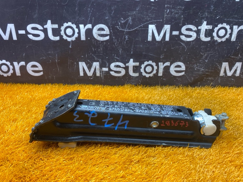 домкрат, 2500 рублей, Красноярск