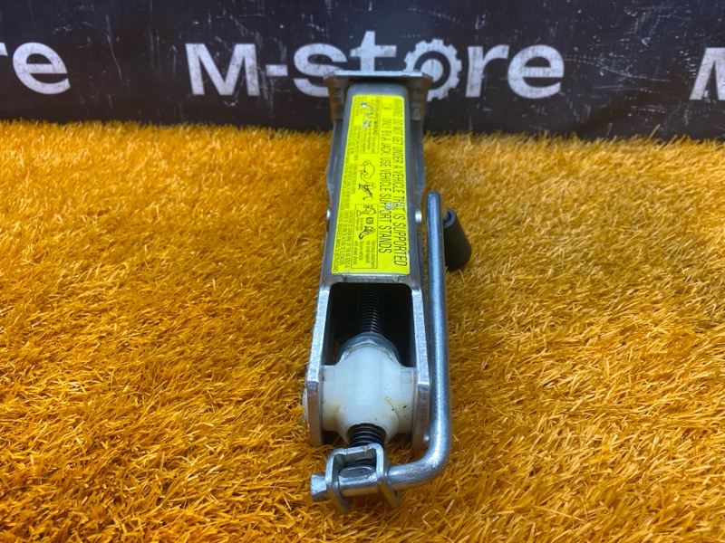 домкрат, 3000 рублей, Красноярск