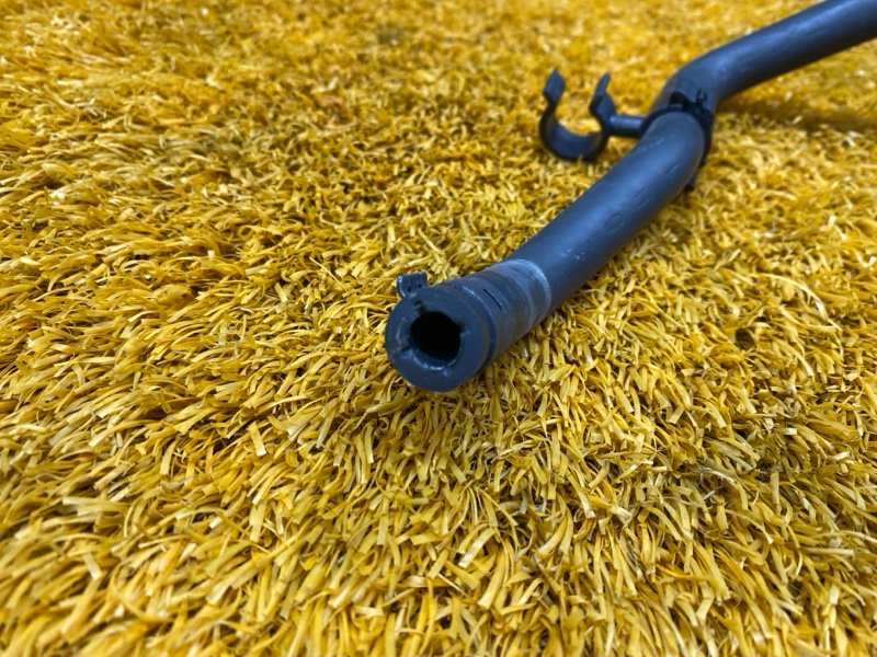 Патрубок системы охлаждения, 200 рублей, Красноярск