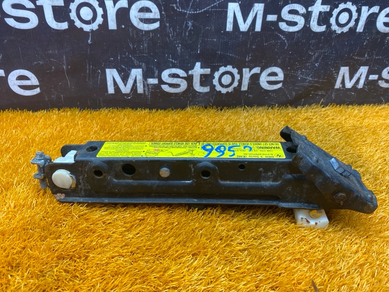 домкрат, 3000 рублей, Красноярск