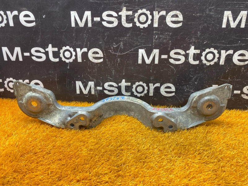 Кронштейн КПП, 400 рублей, Красноярск