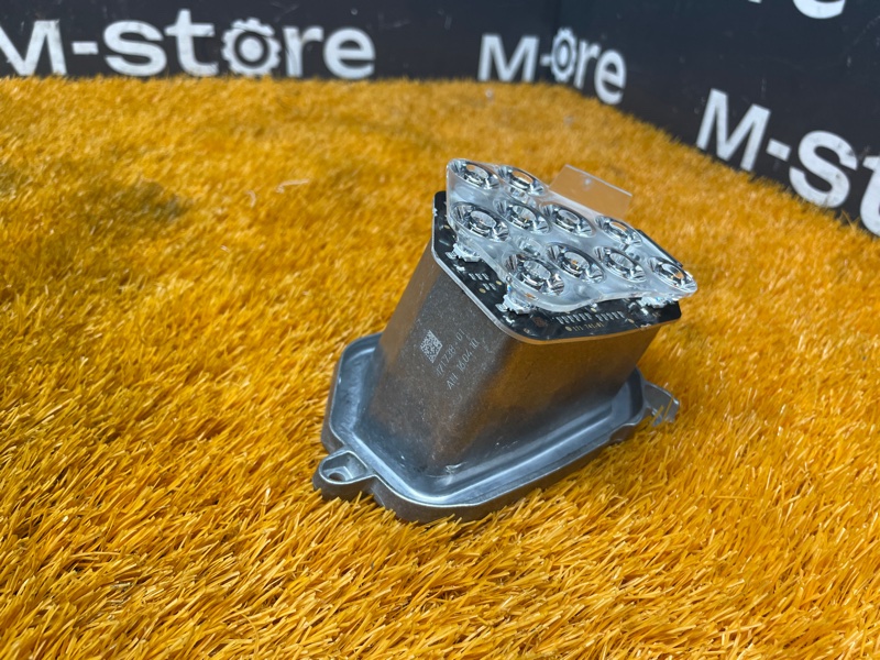 Поворотник, 3500 рублей, Красноярск