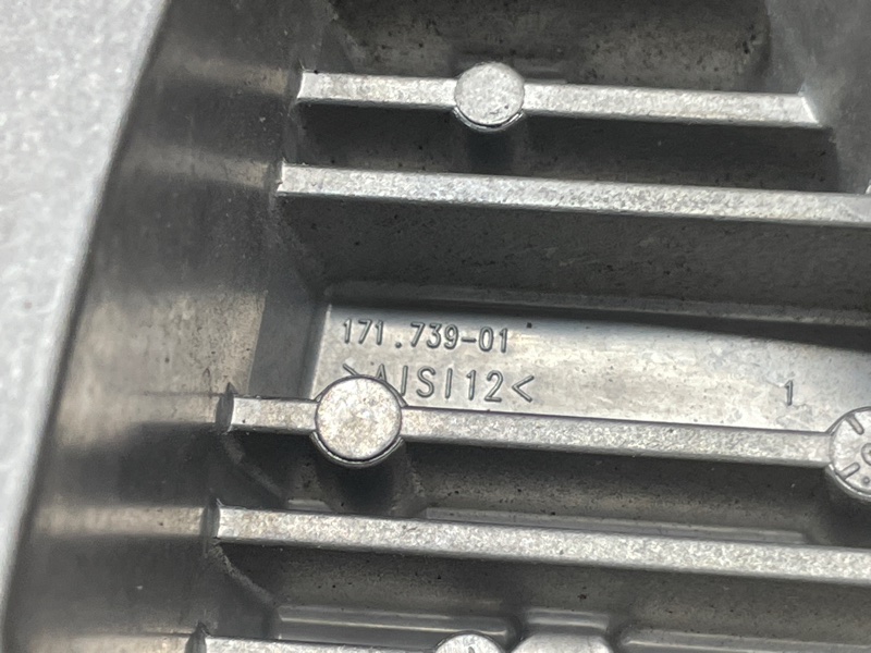 Поворотник, 3500 рублей, Красноярск