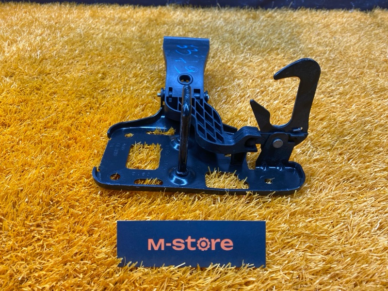 замок капота, 500 рублей, Красноярск